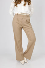 Cargar imagen en el visor de la galería, PANTALON ASHLEY BEIGE
