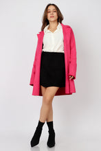 Cargar imagen en el visor de la galería, SACO OLENKA FUCSIA
