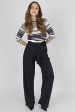 Cargar imagen en el visor de la galería, PANTALON FARAH AZUL MARINO
