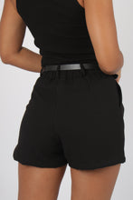Cargar imagen en el visor de la galería, SHORT MARA NEGRO
