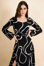 Cargar imagen en el visor de la galería, VESTIDO DAYSI NEGRO
