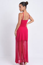 Cargar imagen en el visor de la galería, VESTIDO FLOR FUCSIA
