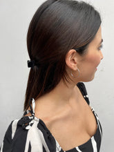 Cargar imagen en el visor de la galería, VESTIDO KIARA NEGRO
