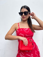 Cargar imagen en el visor de la galería, VESTIDO LUZ FUCSIA
