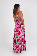 Cargar imagen en el visor de la galería, VESTIDO RAFAELLA FUCSIA
