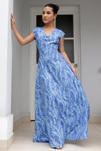 Cargar imagen en el visor de la galería, VESTIDO SILVANA AZUL
