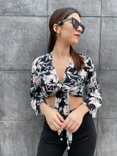 Cargar imagen en el visor de la galería, TOP ESTELA NEGRO
