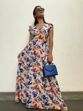 Cargar imagen en el visor de la galería, VESTIDO ALEJANDRA BEIGE

