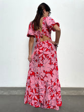 Cargar imagen en el visor de la galería, VESTIDO ORIANA FUCSIA
